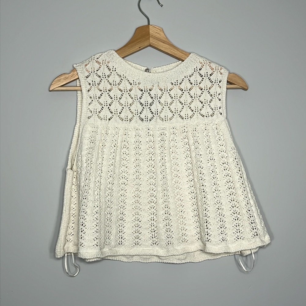 Zara White Cream Ivory Crocheted Knit Sleeveless Summer Swing Top